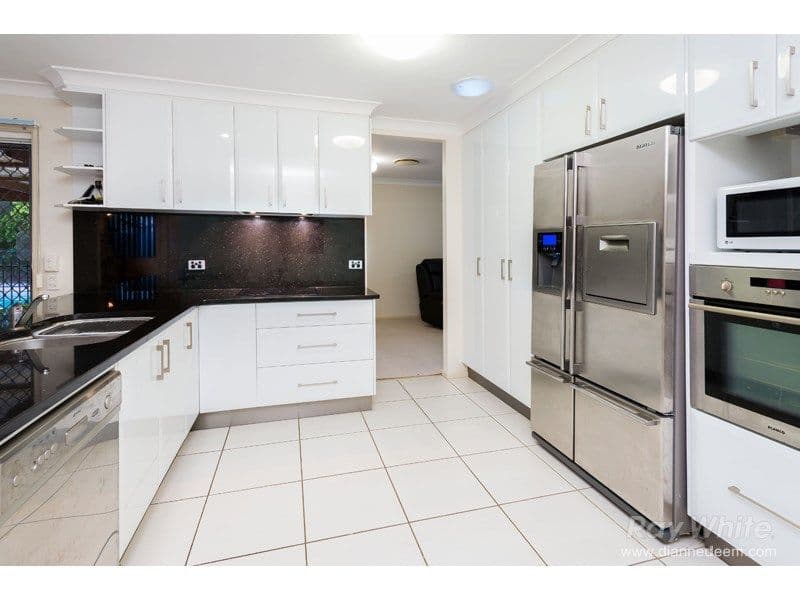 46 Ditmas Street, Wishart QLD 4122, Wishart - Thumbnail 2