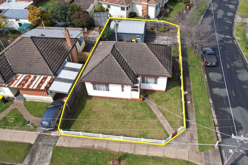 3 Helen Street, EAST GEELONG VIC 3219, East Geelong - Thumbnail 2