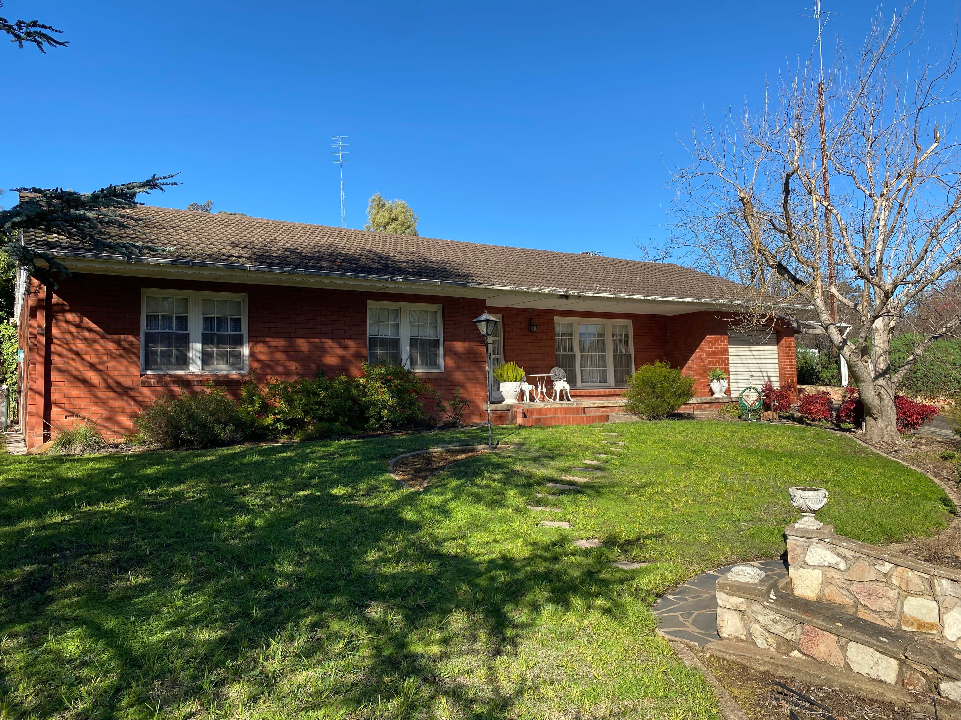 16 Powell Street, Clare SA 5453, Clare - Image 1