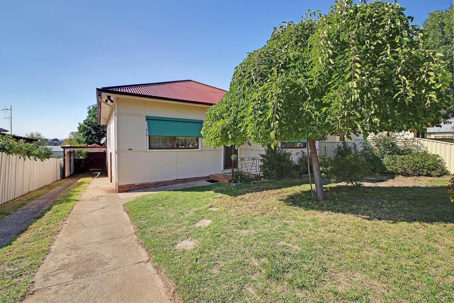 27 Robinson Street, GOULBURN NSW 2580, Goulburn - Image 1