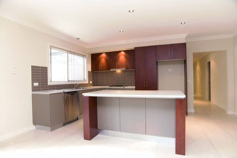 13 Cassowary Road, SOUTH MORANG VIC 3752, South Morang - Thumbnail 2