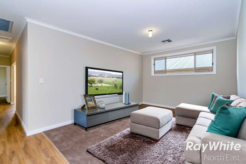 8A Kym Avenue, Valley View SA 5093, Valley View - Thumbnail 2