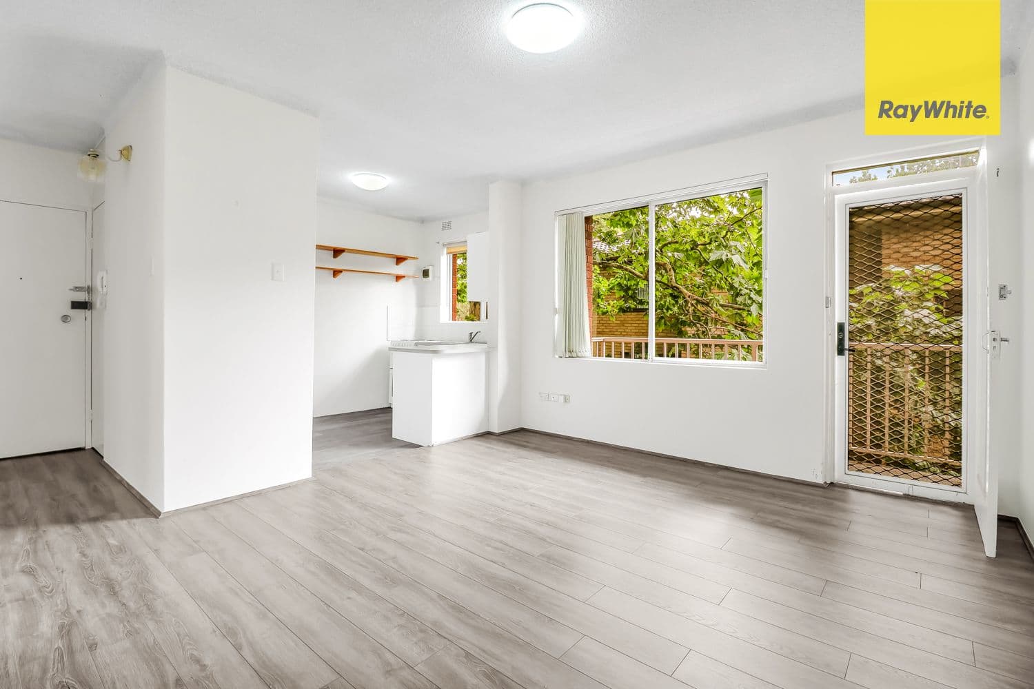 8 Allen Street, Harris Park NSW 2150, Harris Park - Thumbnail 3