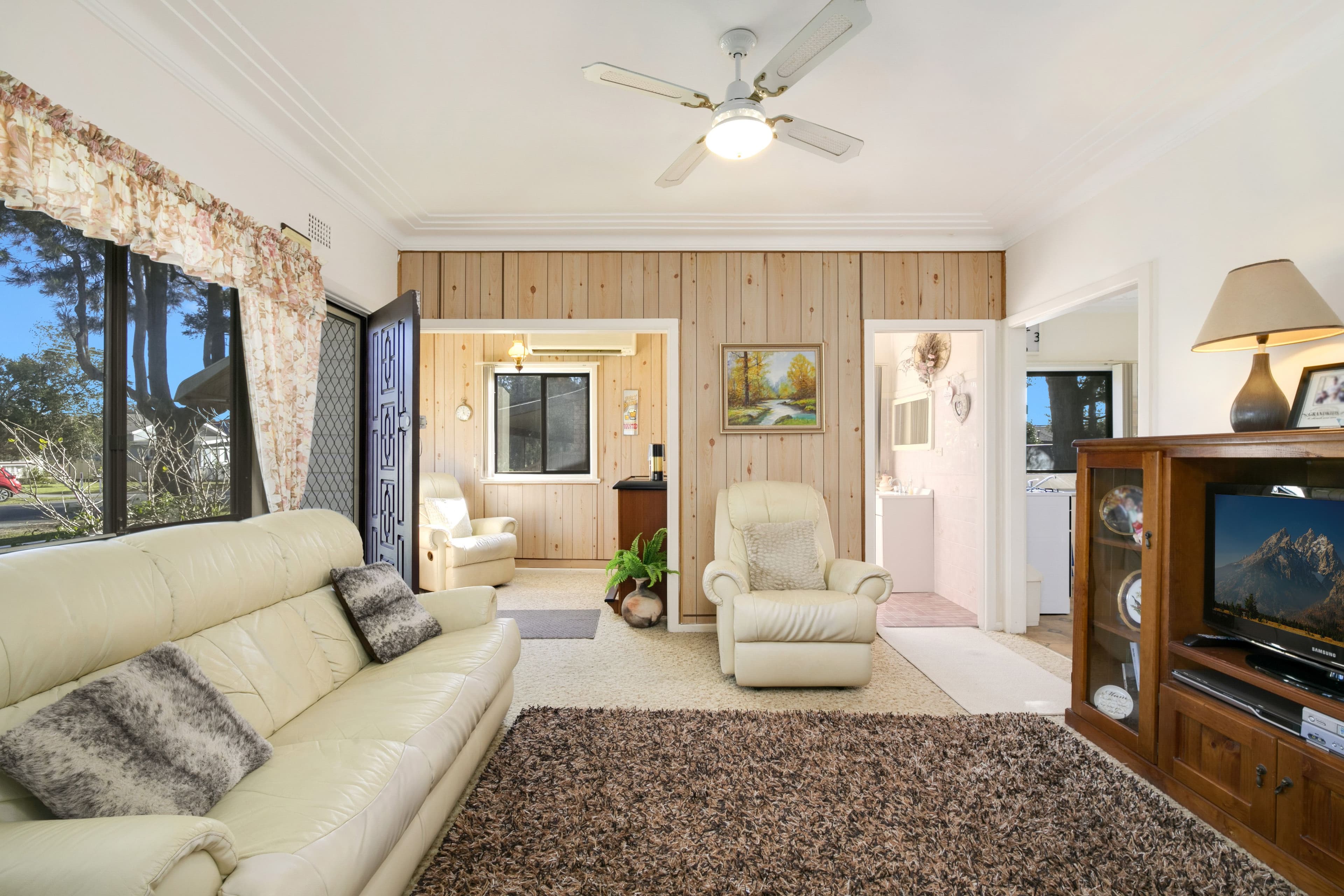 43 Pine Avenue, Davistown NSW 2251, Davistown - Thumbnail 2