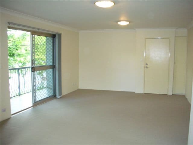1  Gustavason Street, ANNERLEY QLD 4103, Annerley - Thumbnail 4