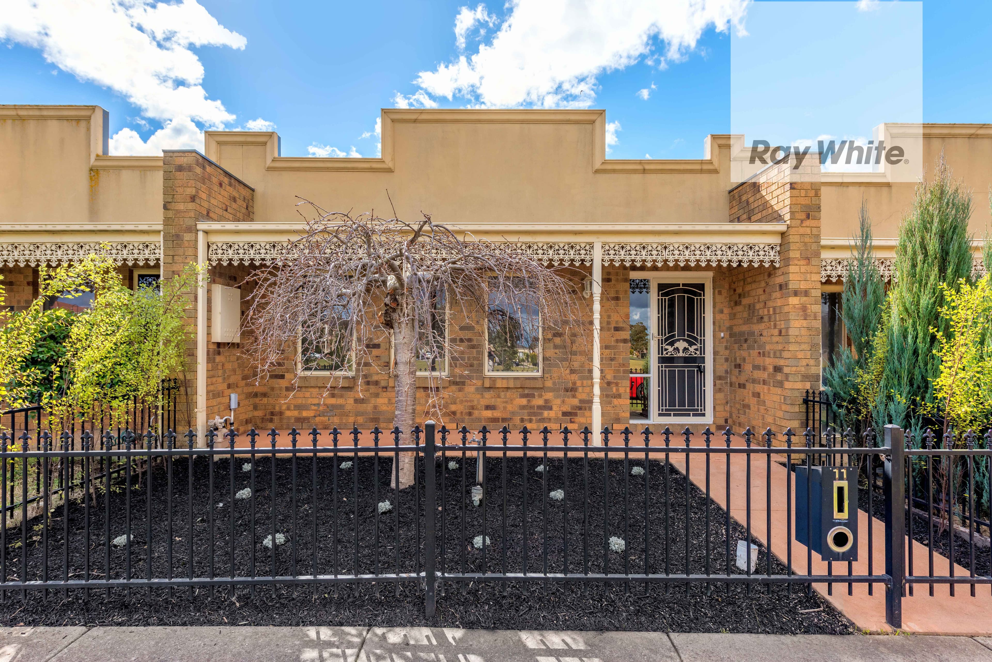 11 Grenville Terrace, Roxburgh Park VIC 3064, Roxburgh Park - Thumbnail 2
