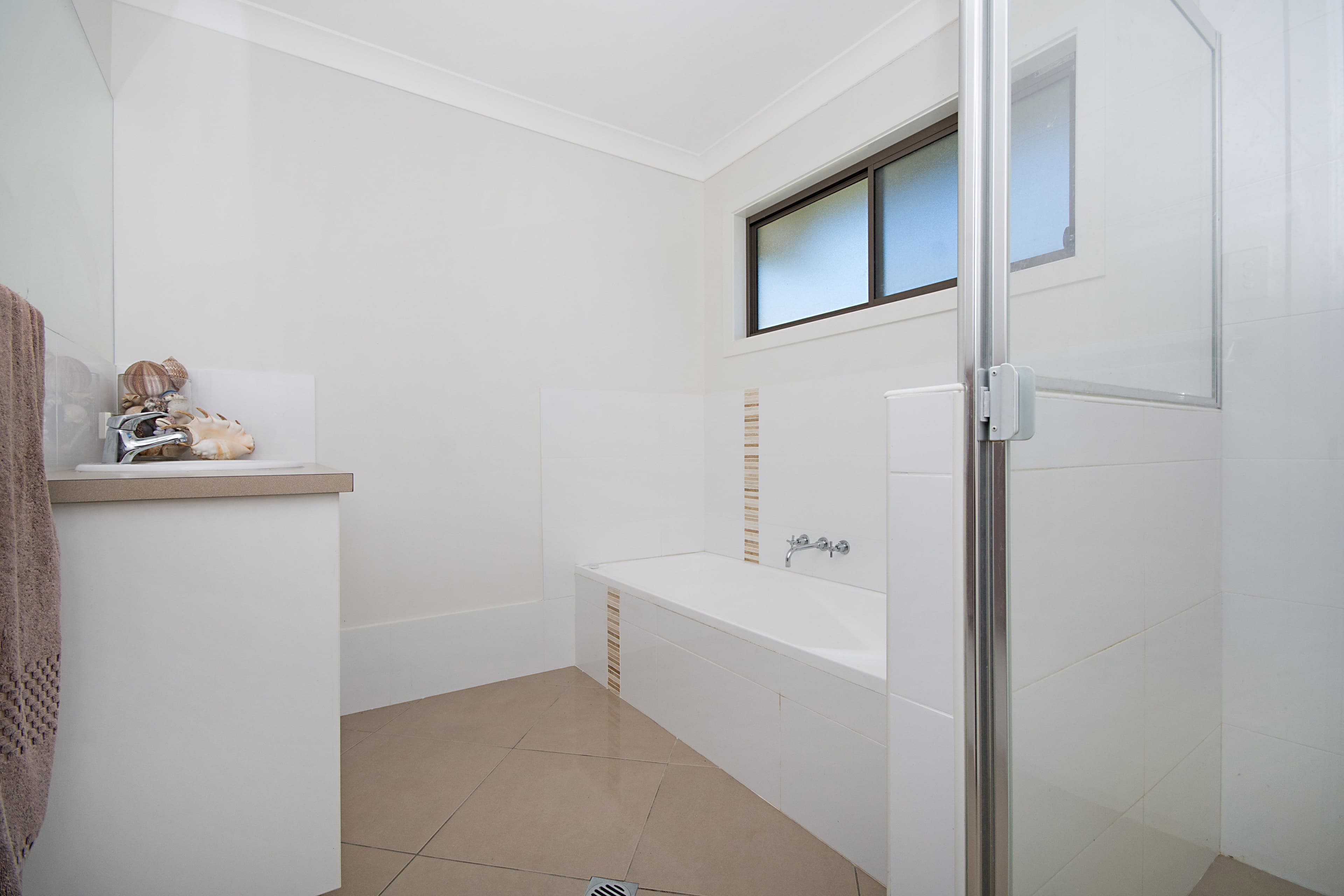 10 Parklands Drive, Gulmarrad - Thumbnail 5