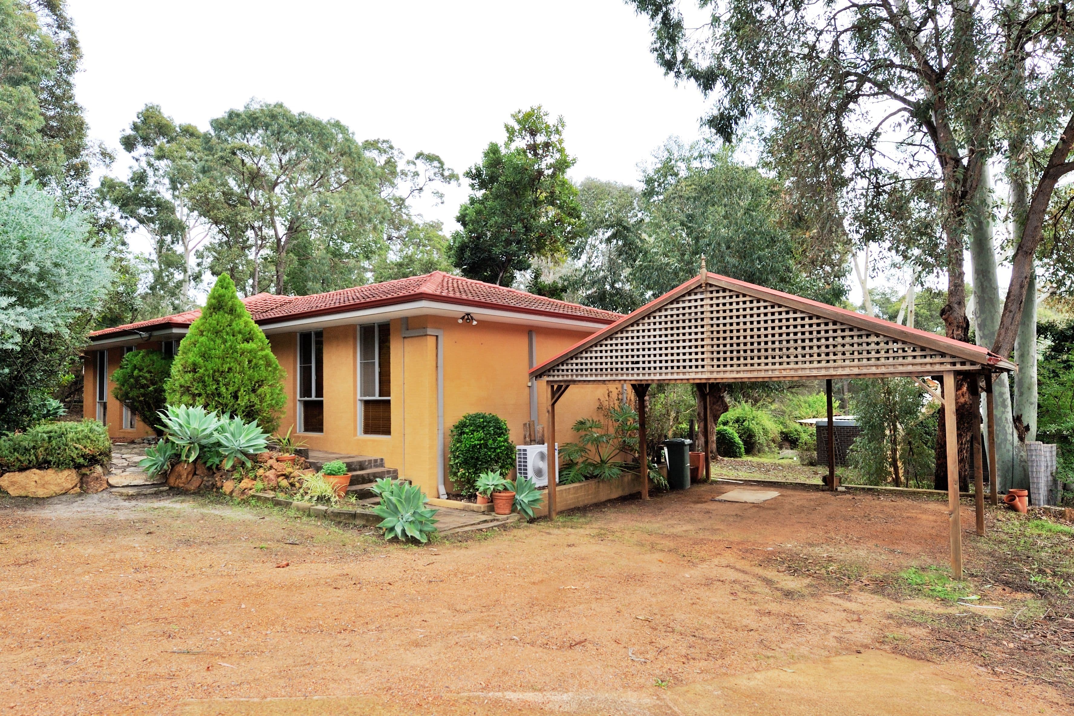 825 Jacoby Street, Mahogany Creek WA 6072, Mahogany Creek - Thumbnail 2