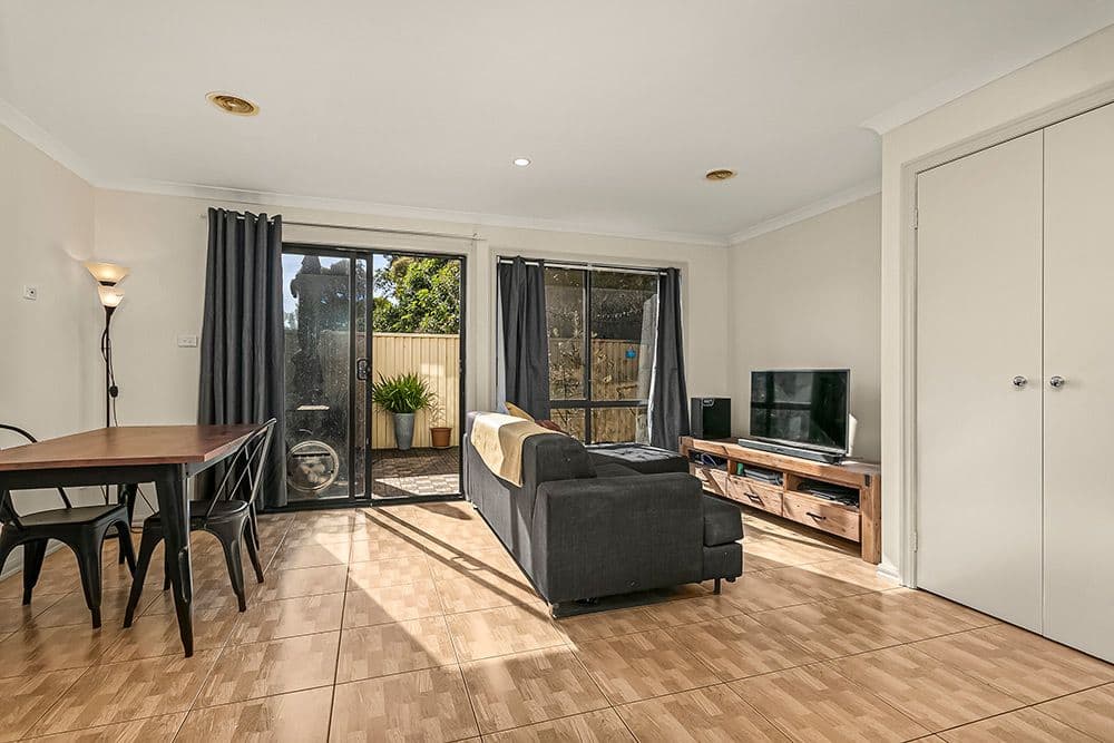 15 Ararat Avenue, Coburg North VIC 3058, Coburg North - Thumbnail 2