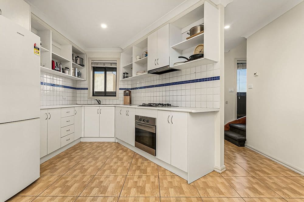 15 Ararat Avenue, Coburg North VIC 3058, Coburg North - Thumbnail 3