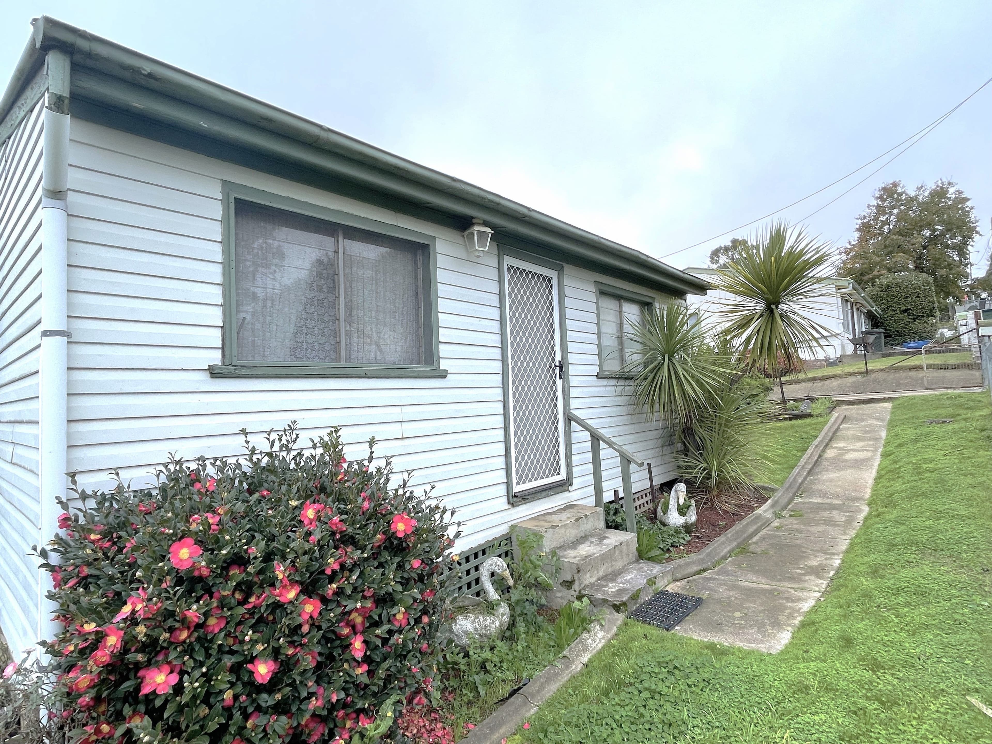 20 Luke Street, South Gundagai NSW 2722, South Gundagai - Thumbnail 3