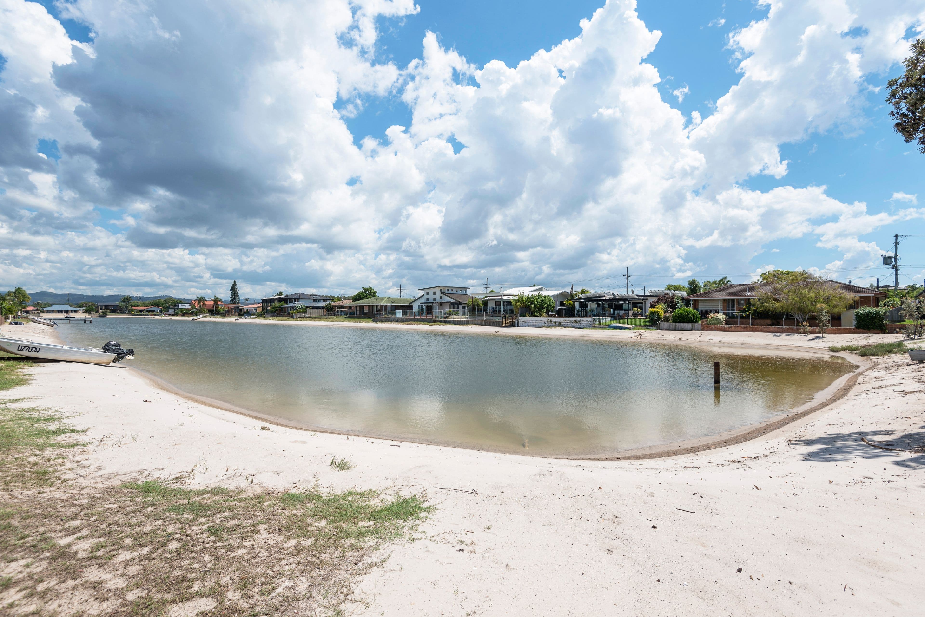 3 Dolphin Court, Palm Beach QLD 4221, Palm Beach - Thumbnail 3