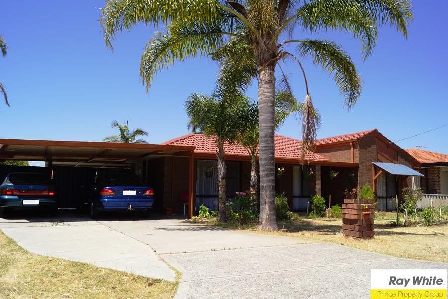 32 Salween Place, BEECHBORO WA 6063, Beechboro - Thumbnail 2