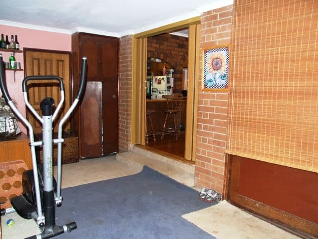 10 Curlew Close, MELTON VIC 3337, Melton - Thumbnail 4