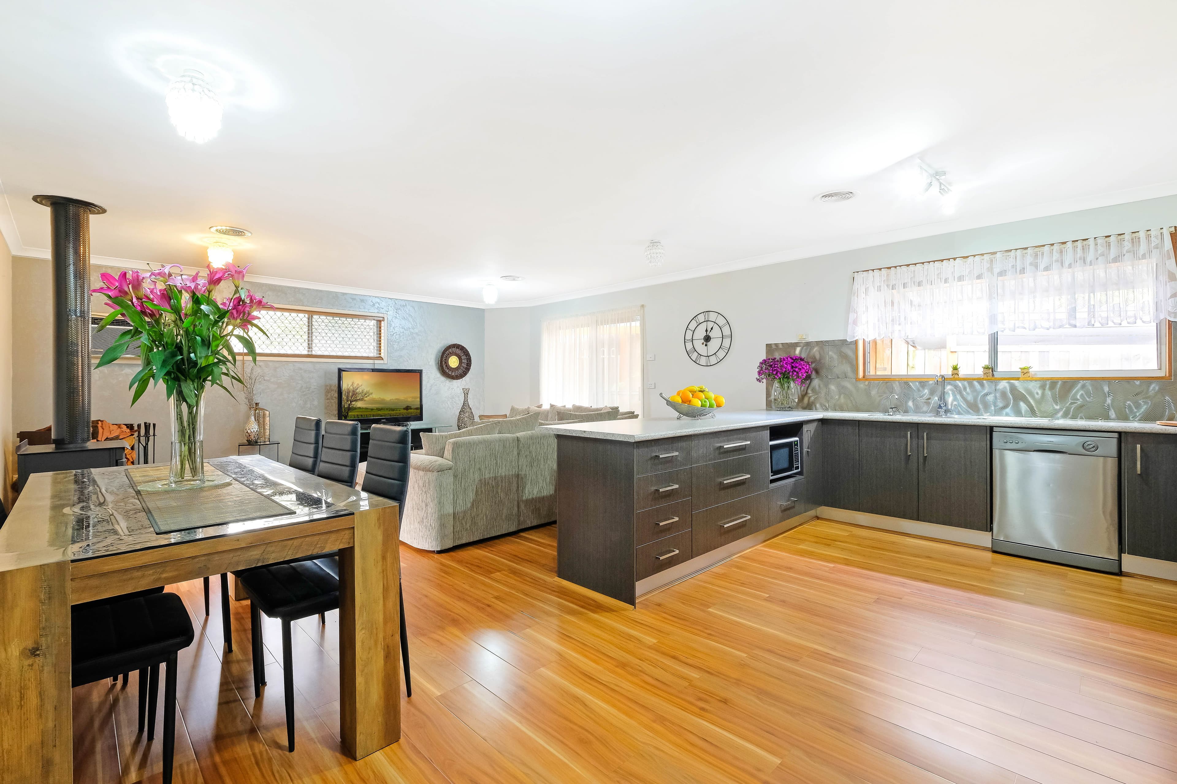 20 Paisley Street, Coolaroo VIC 3048, Coolaroo - Thumbnail 4