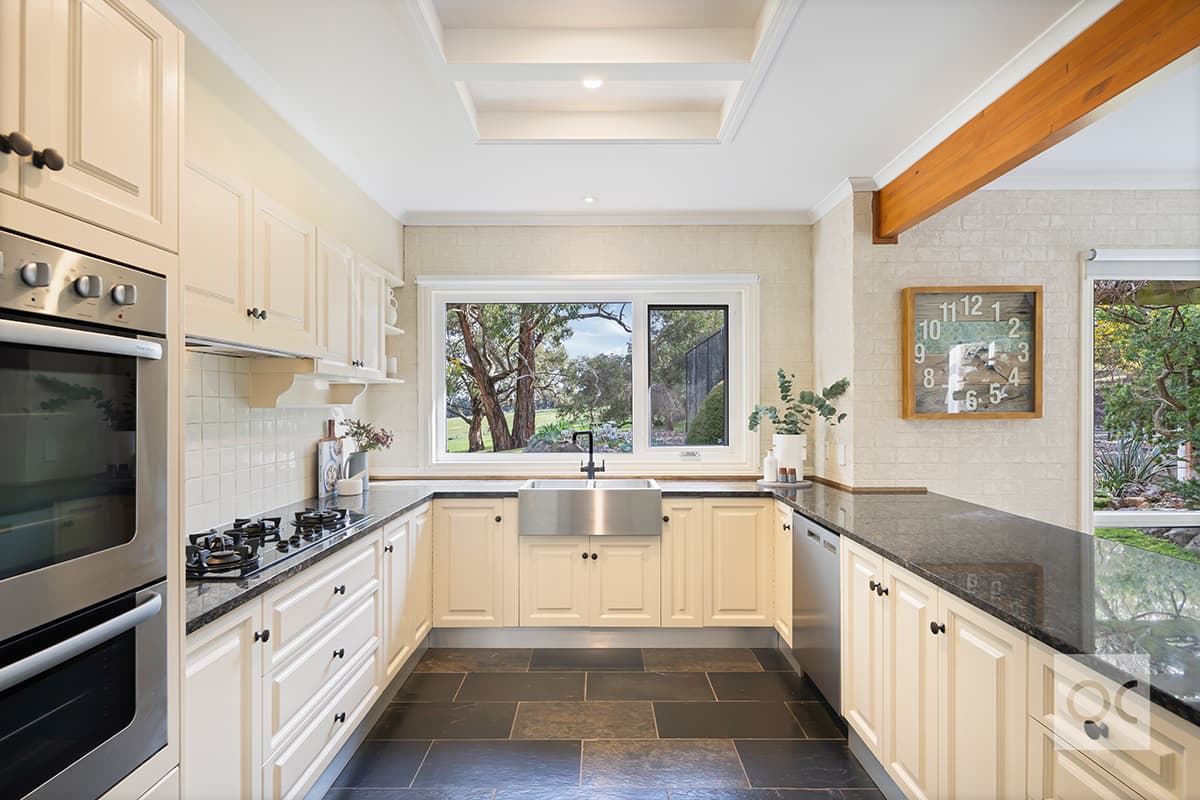 573 Cherry Gardens Road, Cherry Gardens - Thumbnail 5