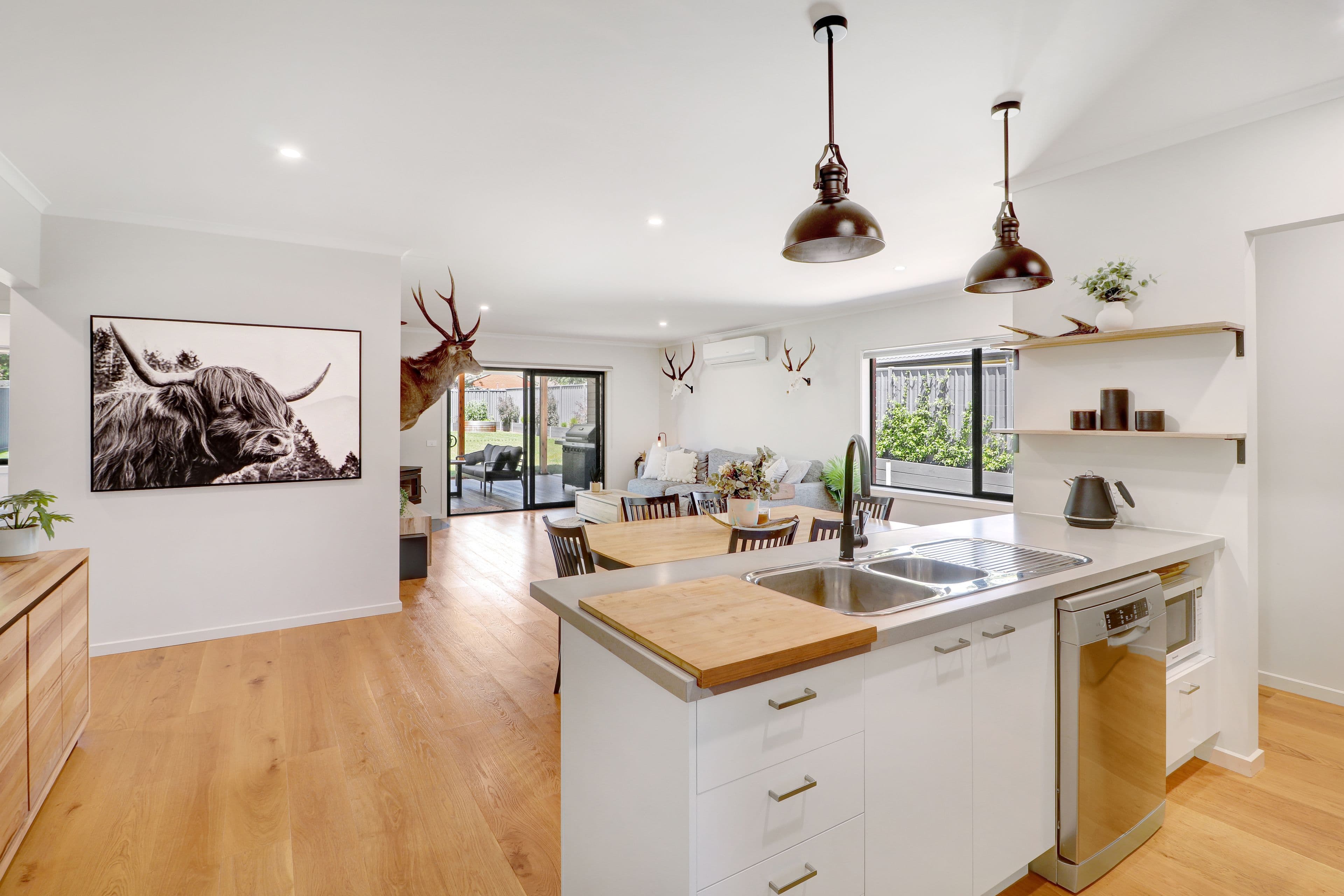 9 Peak Court, Mansfield VIC 3722, Mansfield - Thumbnail 3