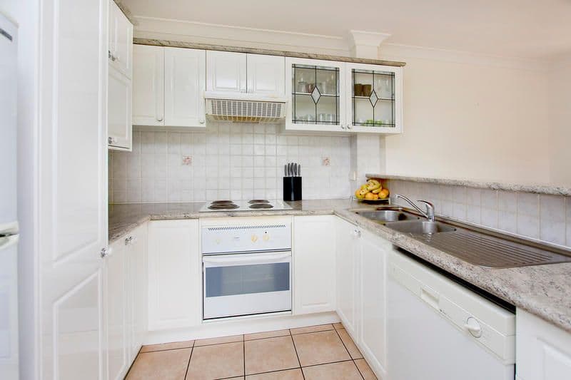 72 Earl Street, GREENSLOPES QLD 4120, Greenslopes - Thumbnail 2