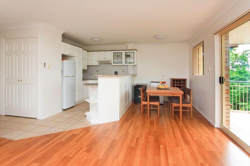 72 Earl Street, GREENSLOPES QLD 4120, Greenslopes - Thumbnail 4
