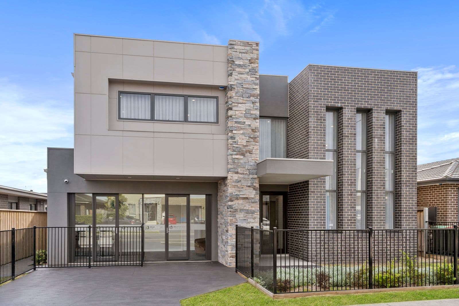 41 Gledswood Hills Drive, GLEDSWOOD HILLS NSW 2557, Gledswood Hills - Image 1