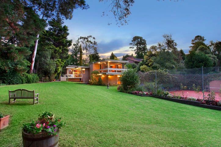 13 Wembley Gardens, DONVALE VIC 3111, Donvale - Image 1