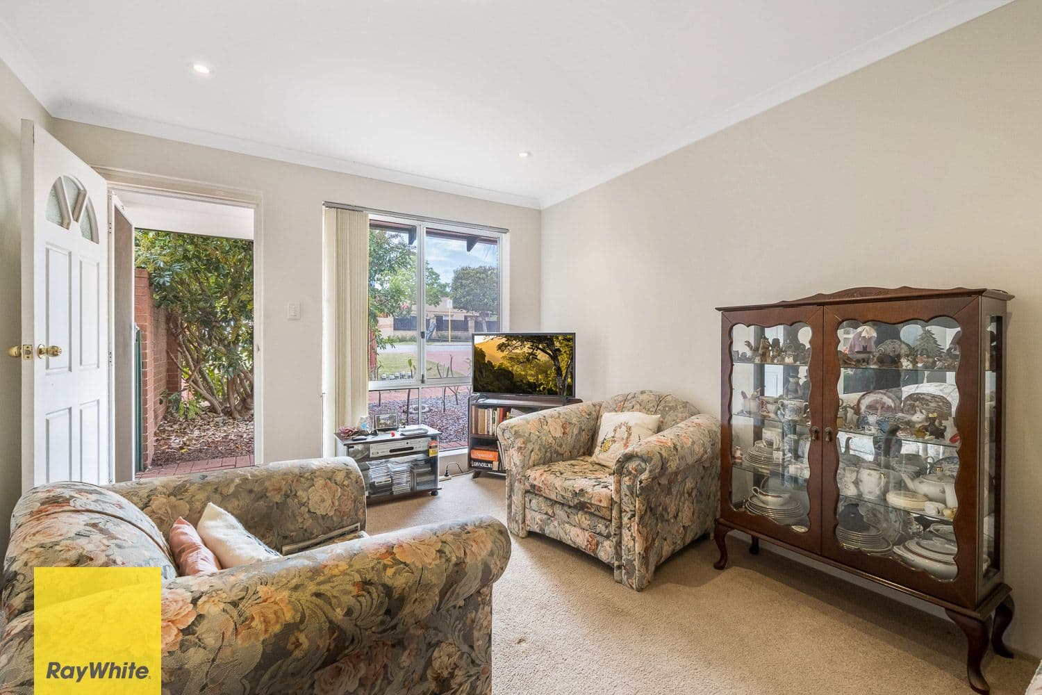 29 Colin Road, Scarborough WA 6019, Scarborough - Thumbnail 3
