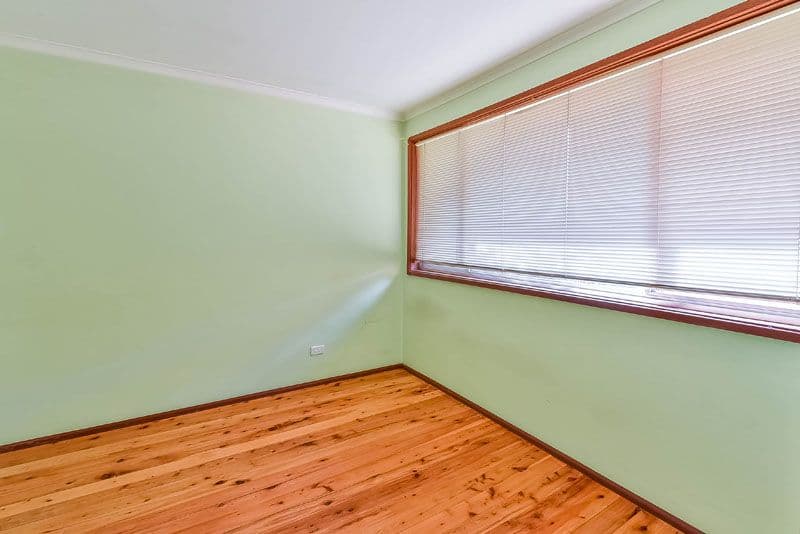 6 Drumalbyn Street, Ingleburn - Thumbnail 3