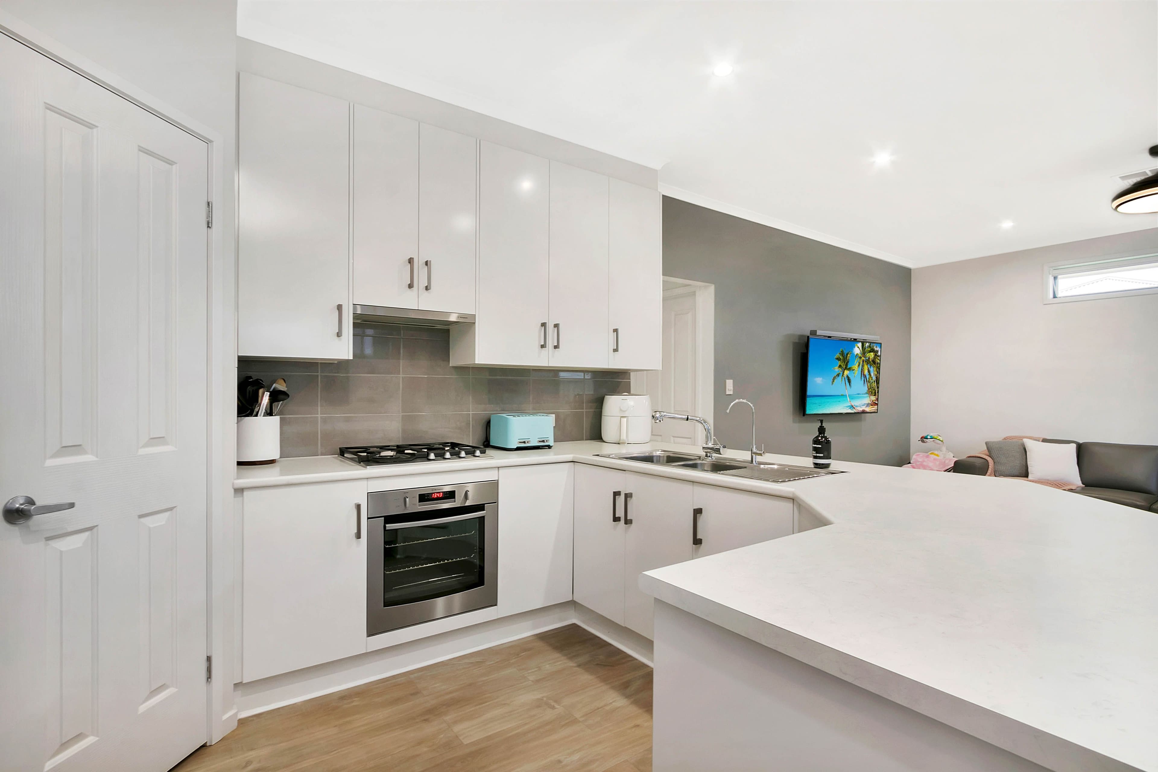 11 Moore Avenue, Nuriootpa SA 5355, Nuriootpa - Thumbnail 6