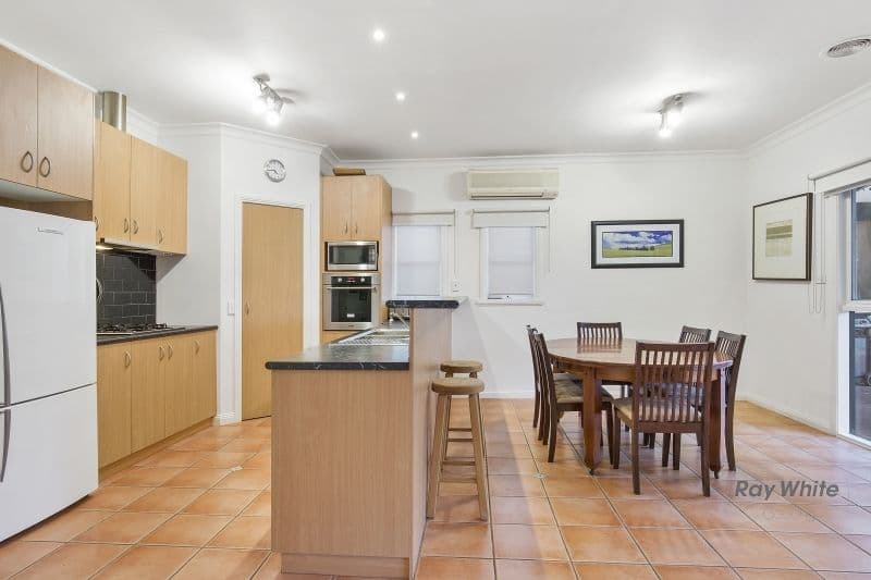 20 Crofton Street, Geelong West VIC 3218, Geelong West - Thumbnail 7