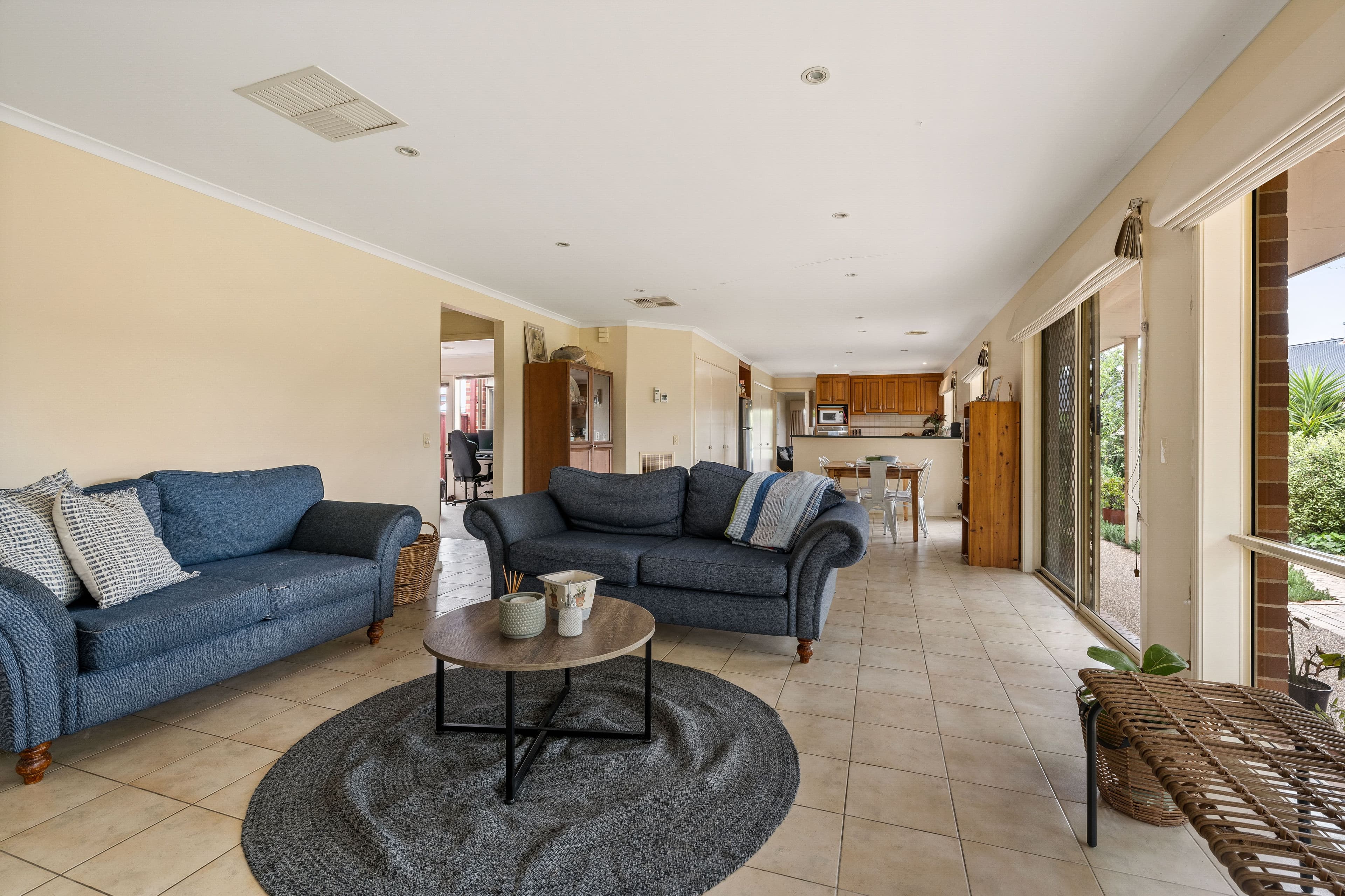 15 Beaus Court, East Albury NSW 2640, East Albury - Thumbnail 5
