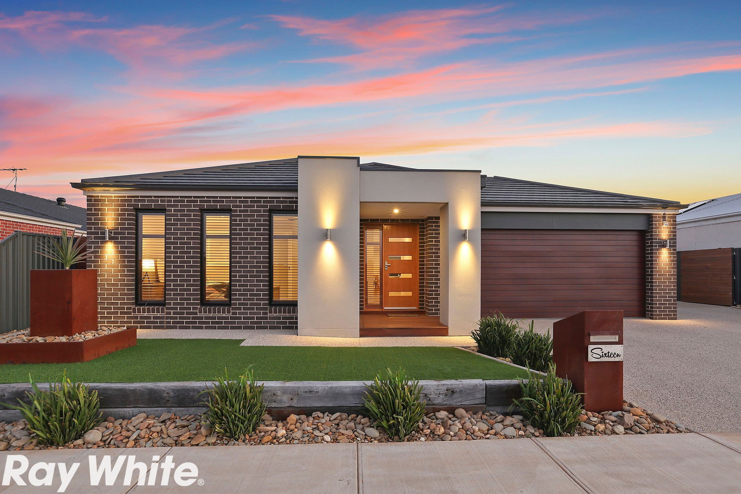 16 Eastlakes Boulevard, Lara VIC 3212, Lara - Image 1