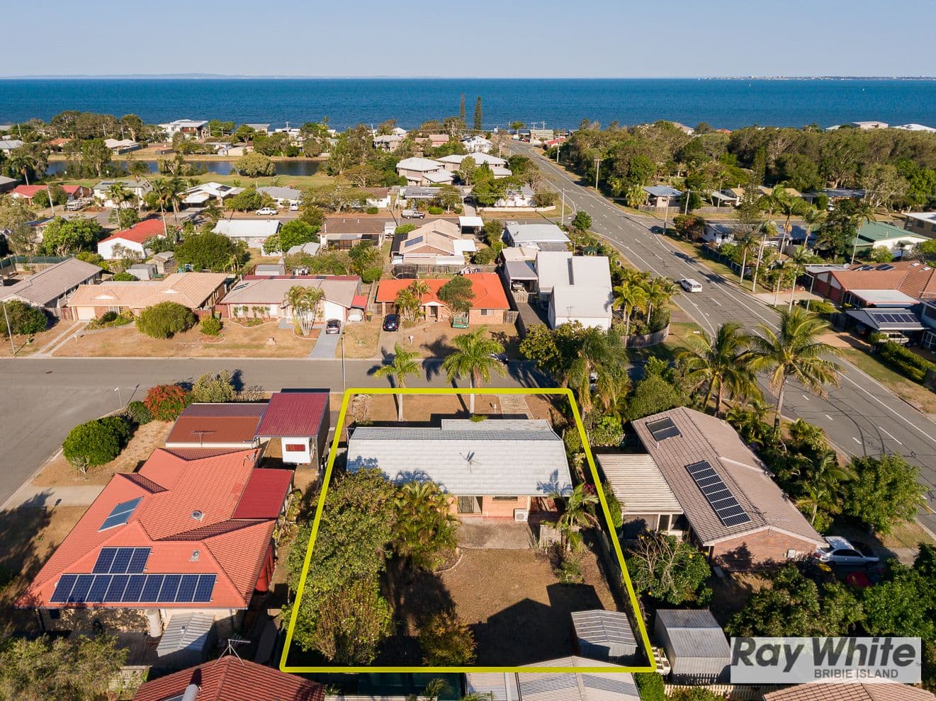 4 Columbia Drive, Beachmere QLD 4510, Beachmere - Thumbnail 2