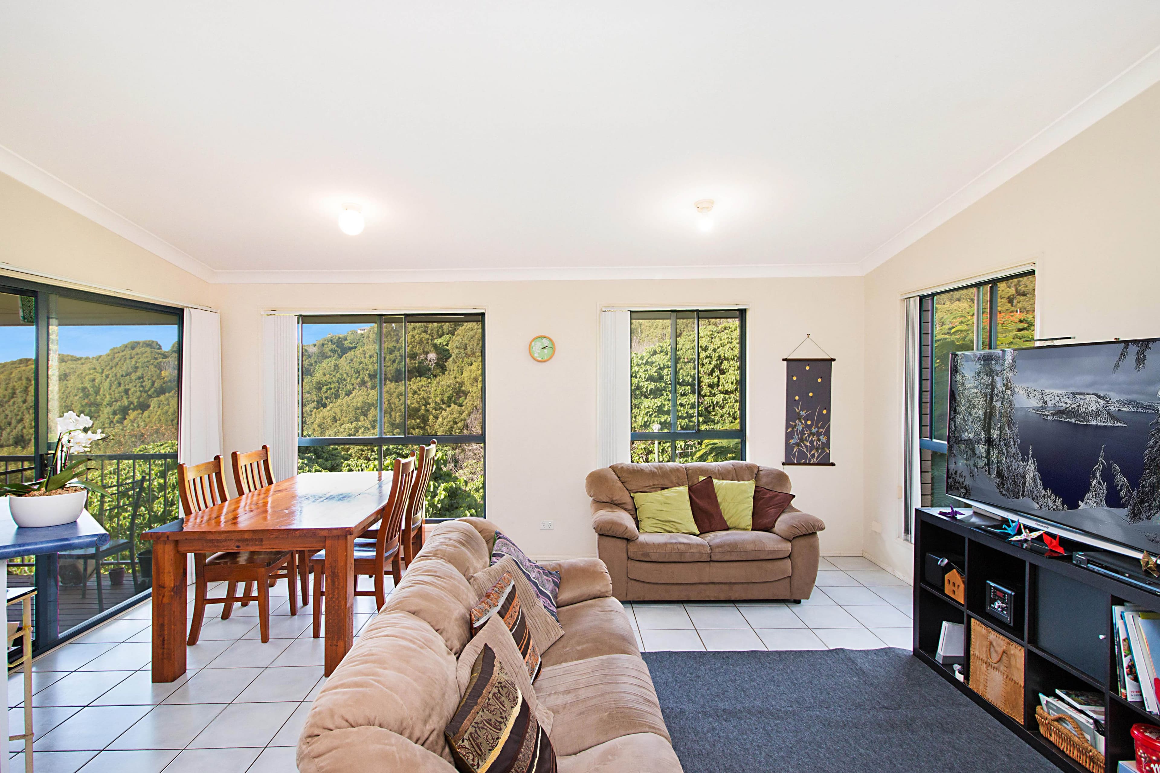 37 Horseshoe Road, Terranora - Thumbnail 2
