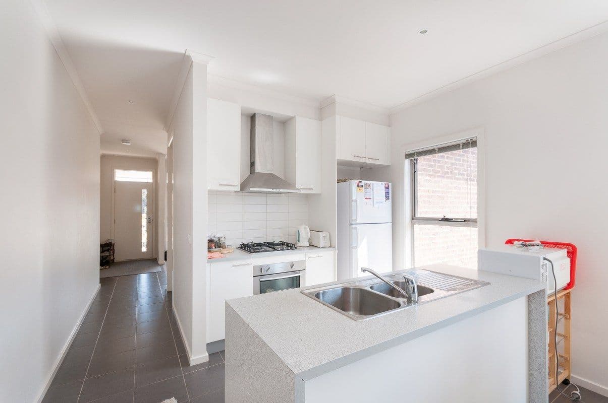 3 Somersby Road, CRAIGIEBURN VIC 3064, Craigieburn - Thumbnail 2