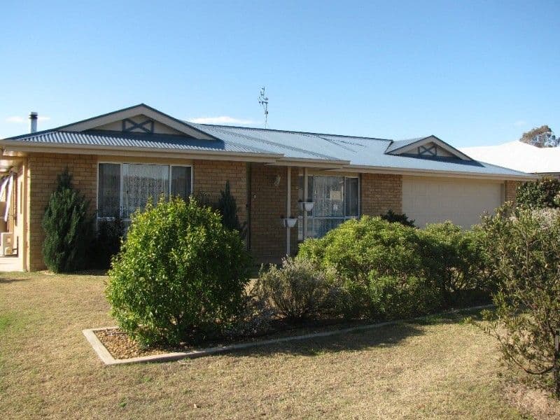 14 Matthew Court, CROWS NEST QLD 4355, Crows Nest - Image 1