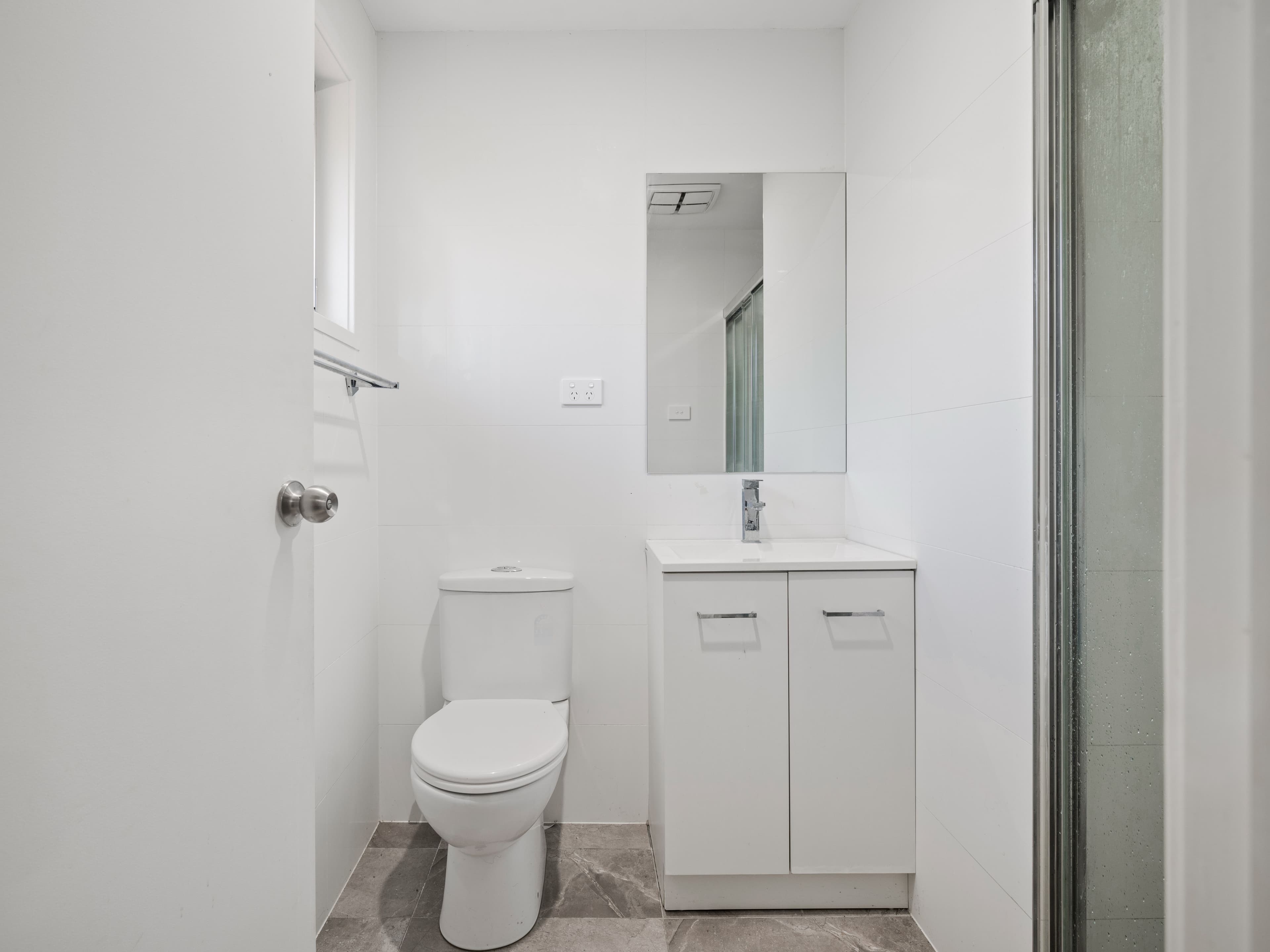 4 Whistler Avenue, Ingleburn NSW 2565, Ingleburn - Thumbnail 8