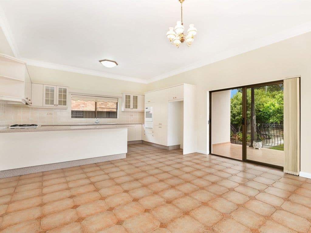 43 Nelson Road, Earlwood - Thumbnail 2
