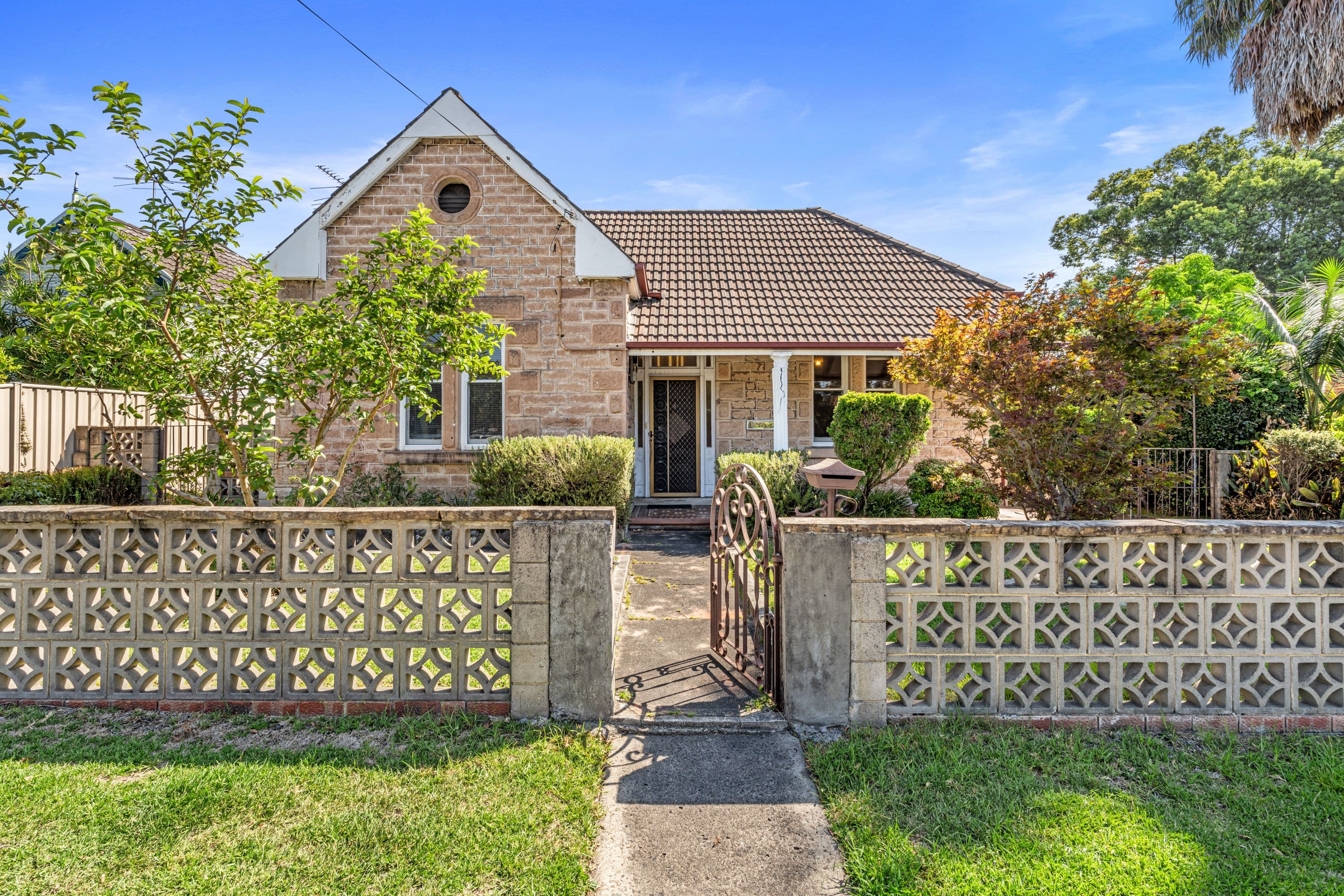 9 Fore Street, Canterbury NSW 2193, Canterbury - Thumbnail 2