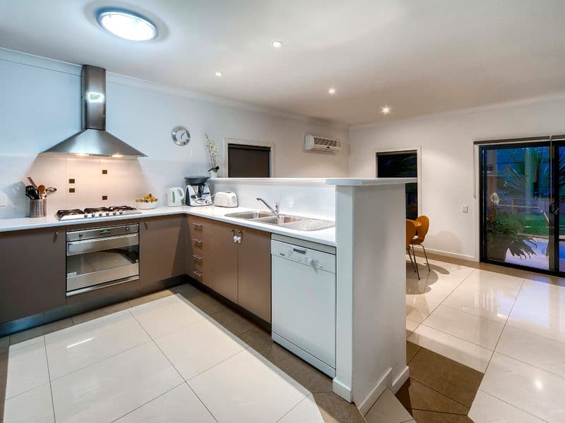 50 Abuklea Street, WILSTON QLD 4051, Wilston - Thumbnail 4