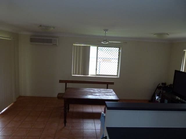 2 Ben Court, YAMANTO QLD 4305, Yamanto - Thumbnail 6