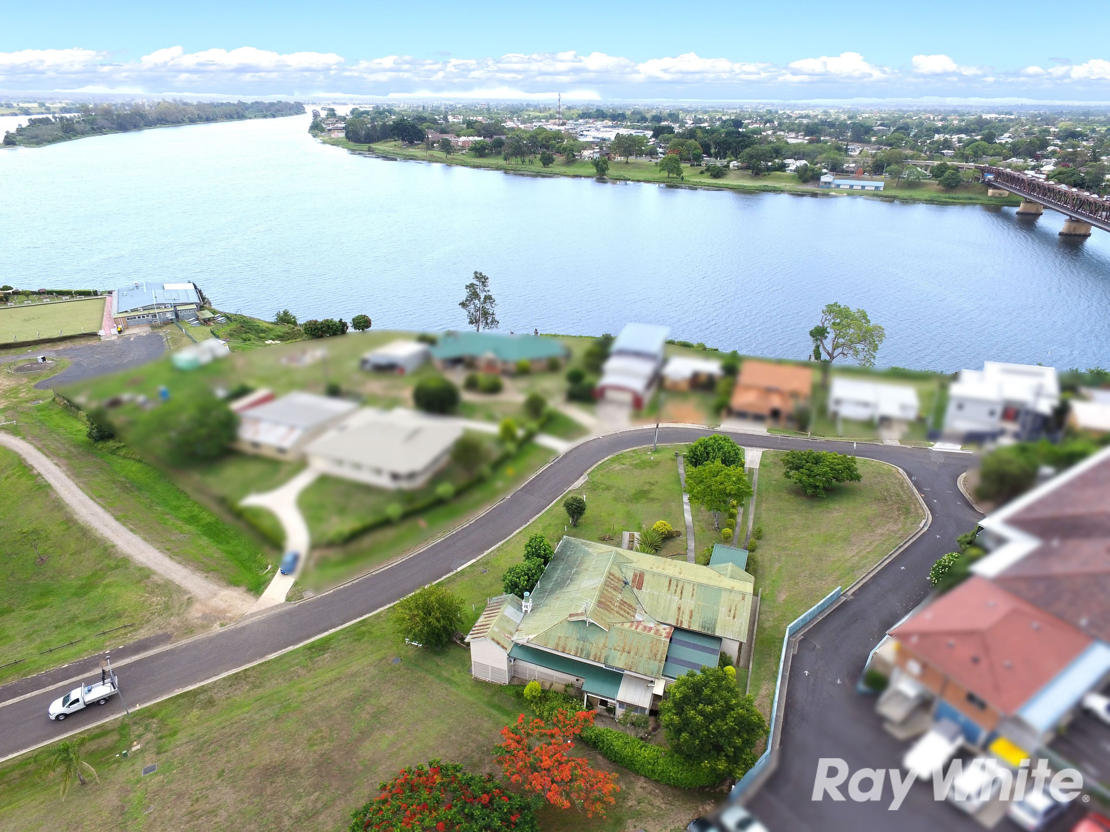 12 Riverside Drive, South Grafton - Image 1