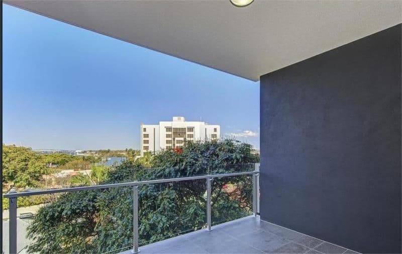 31 Agnes Street, Albion QLD 4010, Albion - Thumbnail 2