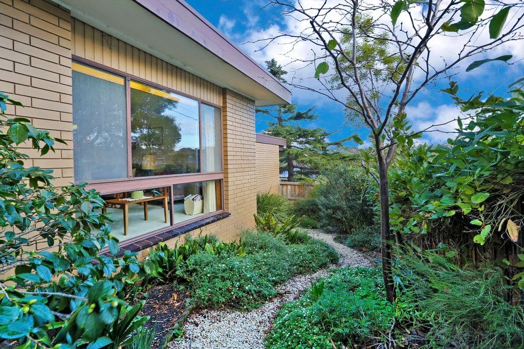 5 Shoubra Court, Highton VIC 3216, Highton - Thumbnail 2