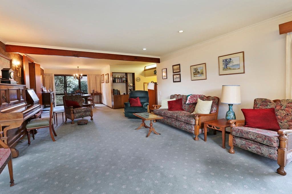 5 Shoubra Court, Highton VIC 3216, Highton - Thumbnail 3