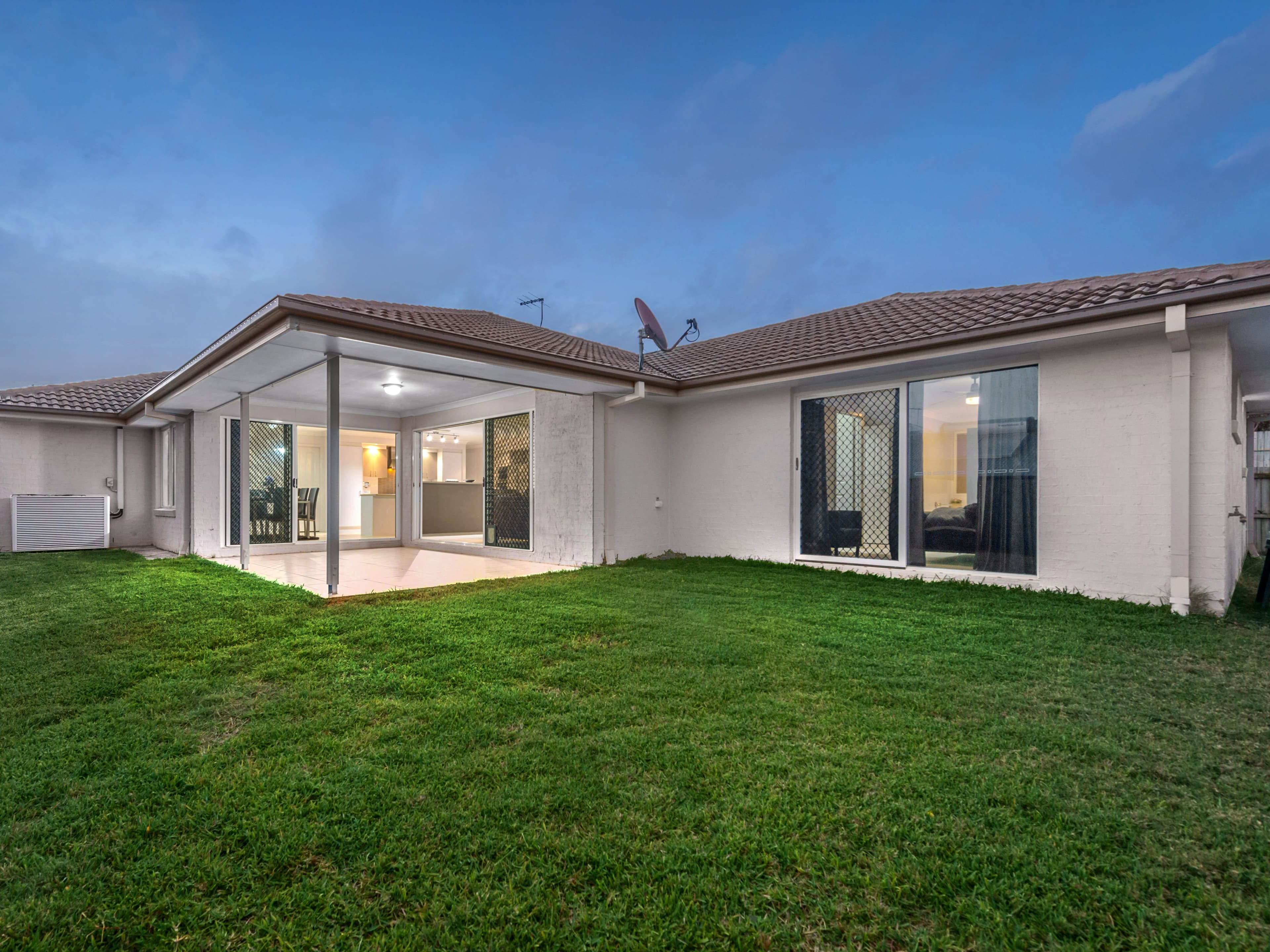 52 Overlea Street, Nudgee QLD 4014, Nudgee - Thumbnail 2