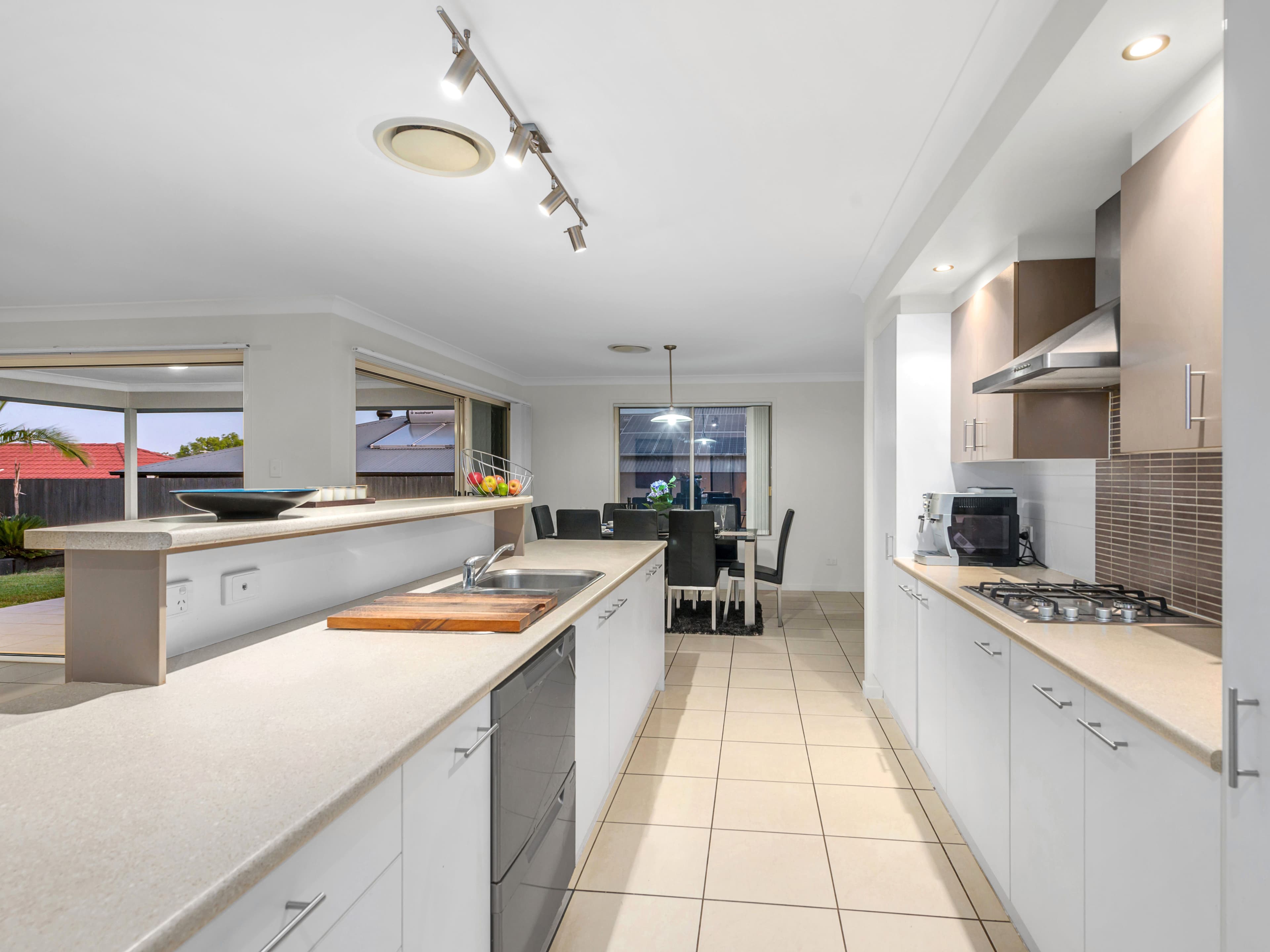 52 Overlea Street, Nudgee QLD 4014, Nudgee - Thumbnail 4