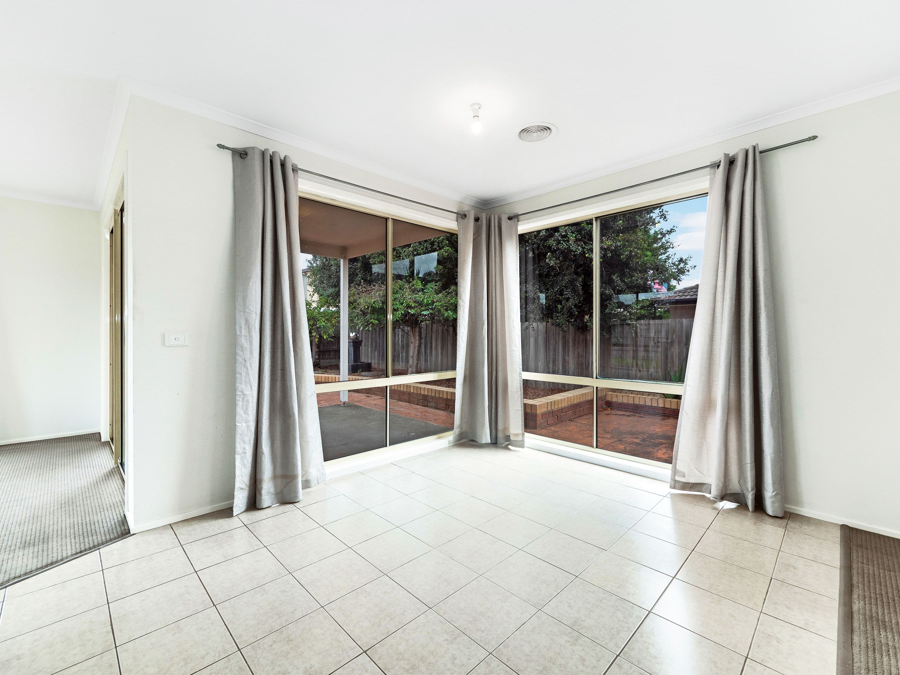 13 Ovata Place, Cranbourne West VIC 3977, Cranbourne West - Thumbnail 7