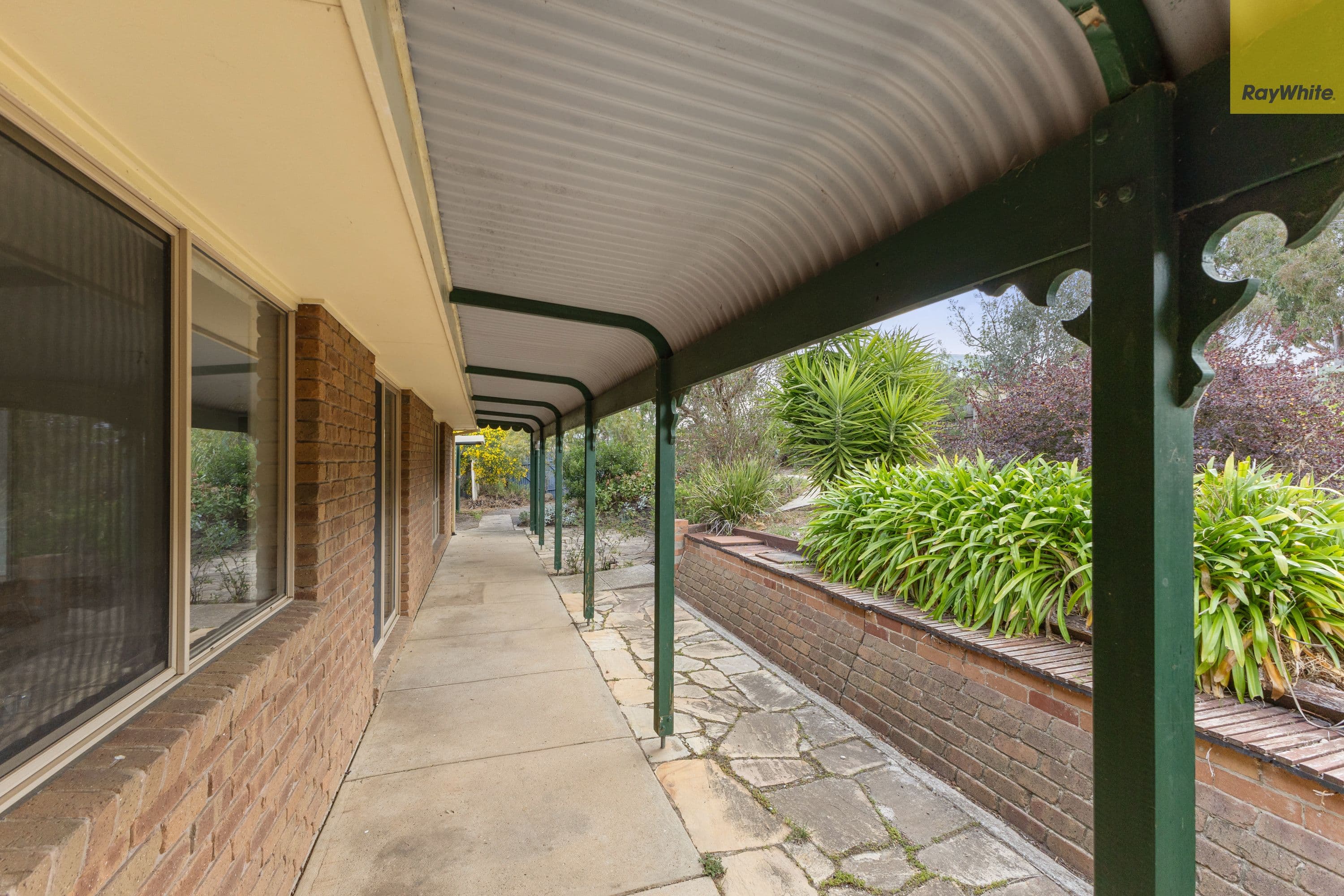 9 Ryan Court, Bacchus Marsh VIC 3340, Bacchus Marsh - Thumbnail 2