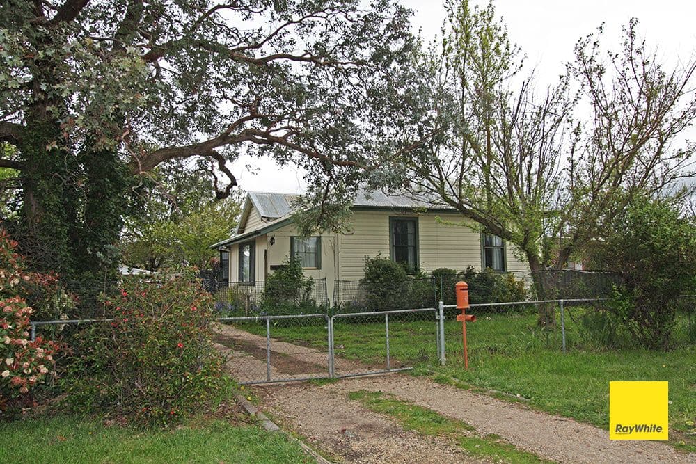 30 Osborne, Bungendore NSW 2621, Bungendore - Image 1