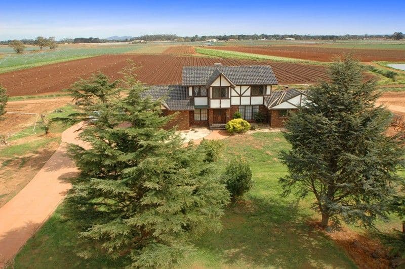 200 Diggers Road, WERRIBEE SOUTH VIC 3030, Werribee South - Thumbnail 4